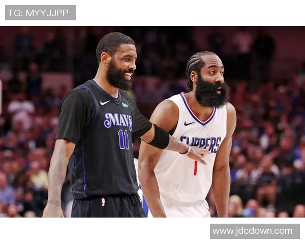 詹姆斯与哈登巅峰对决精彩瞬间回顾与分析