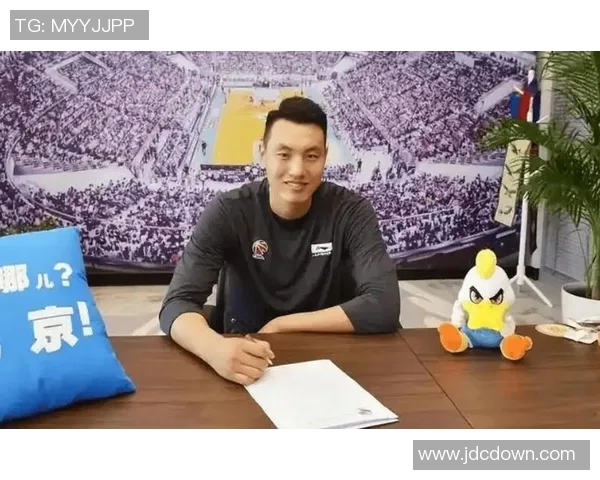 翟晓川：从篮球场上的拼搏者到人生舞台上的多面手