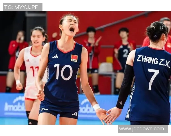 U19中国队与乌拉圭队激战正酣期待精彩对决展现青春风采 U19中国队与乌拉圭队激战正酣期待精彩对决展现青春风采