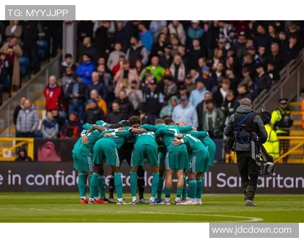 伯恩利与利物浦历史交锋回顾及两队发展历程分析