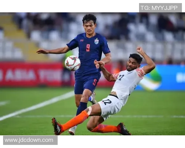 乌兹别克斯坦与泰国足球对决精彩回顾与分析