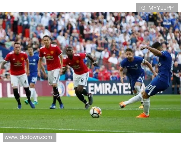 曼联客场击败切尔西,继续保持不败记录,红魔展现王者风范 曼联客场击败切尔西,继续保持不败记录,红魔展现王者风范