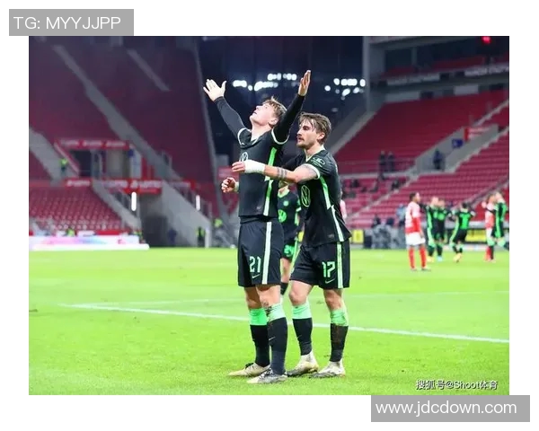 狼堡主帅呼吁球队提高警惕,全力备战迎接挑战 狼堡主帅呼吁球队提高警惕,全力备战迎接挑战