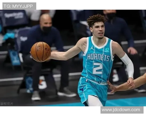 火箭队与黄蜂队精彩对决回顾NBA录像全程解说精彩瞬间尽在其中 火箭队与黄蜂队精彩对决回顾NBA录像全程解说精彩瞬间尽在其中