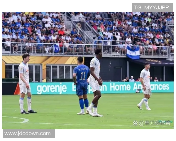 摩洛哥与尤文激战正酣双方争夺胜利的精彩瞬间回顾 摩洛哥与尤文激战正酣双方争夺胜利的精彩瞬间回顾