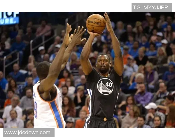 哈里森巴恩斯:从新秀到全能球员的成长之路与篮球生涯探讨 哈里森巴恩斯:从新秀到全能球员的成长之路与篮球生涯探讨